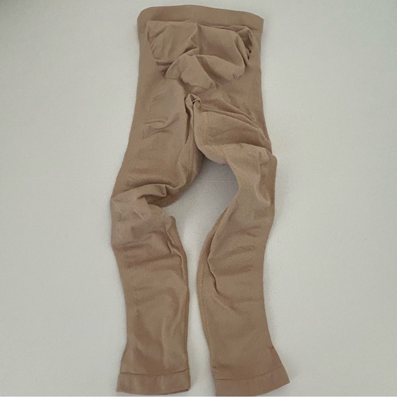 SKIMS Maternity Solutionwear Seamless Leggings L - XL - Picture 10 of 13